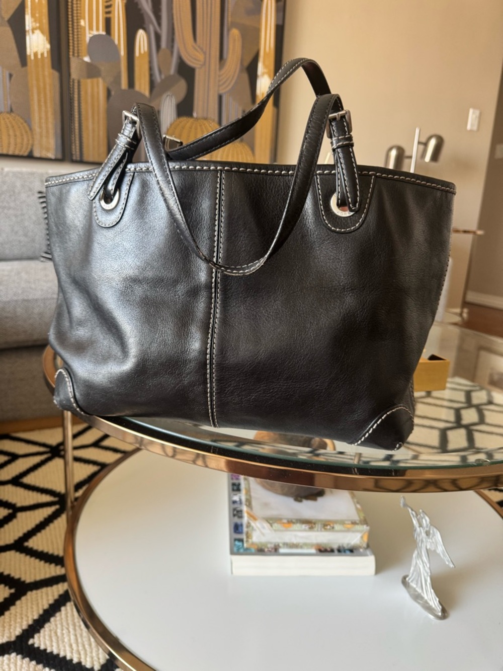 MICHAEL Michael Kors Black Leather Tote with Contrasting Stitching